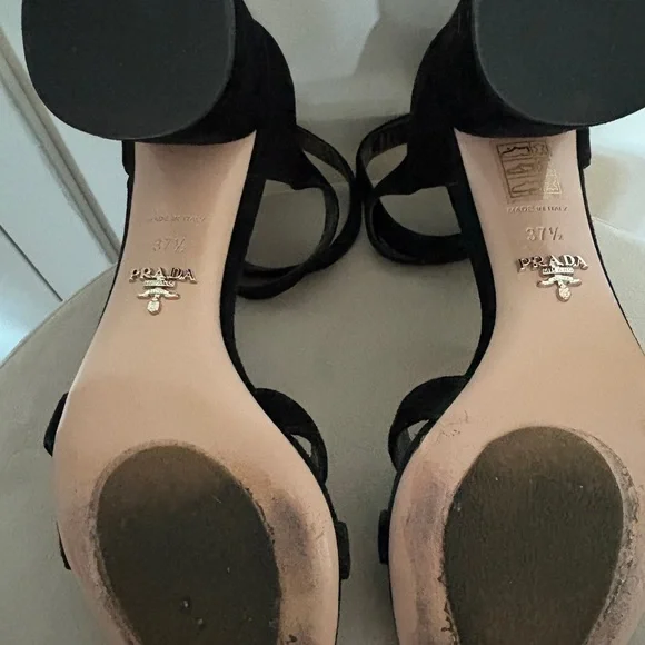 Prada Women's Black Suede Heels - Picture 8 of 8